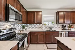 29977 Marquette Ave, Wesley Chapel, FL 33545 - Photo 22