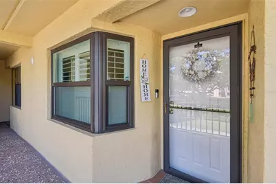 5849 Park Street N #202, Saint Petersburg, FL 33709 - Photo 6