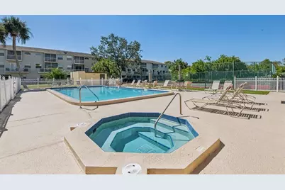 5849 Park Street N #202, Saint Petersburg, FL 33709 - Photo 52