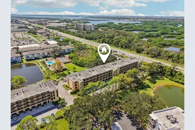 5849 Park Street N #202, Saint Petersburg, FL 33709 - Photo 1