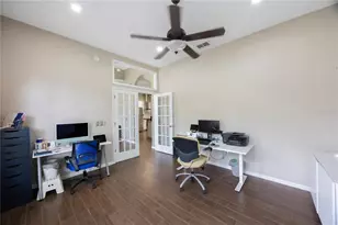 18520 Ambly Ln, Tampa, FL 33647 - Photo 8