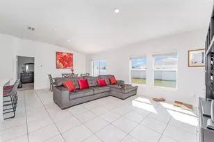 350 Rustic Rail Dr, Lake Wales, FL 33859 - Photo 2