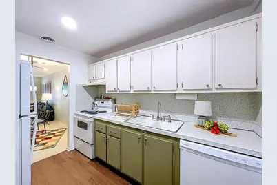 2060 Marilyn Street #211, Clearwater, FL 33765 - Photo 6