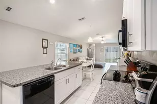 3884 Hanover Dr, New Port Richey, FL 34653 - Photo 14