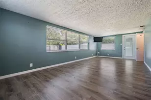 5301 Dawn Ln, Holiday, FL 34690 - Photo 8