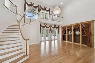 3020 Kensington Trce, Tarpon Springs, FL 34688 - Photo 12