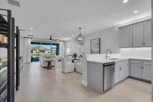 4922 Sienna Isles Ave, Wimauma, FL 33598 - Photo 8
