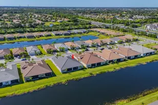 4922 Sienna Isles Ave, Wimauma, FL 33598 - Photo 34