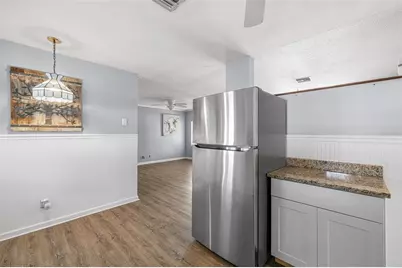 5900 1st Street N, Saint Petersburg, FL 33703 - Photo 8