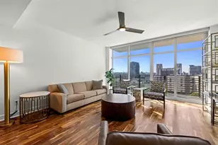 1120 E Kennedy Blvd, Tampa, FL 33602 - Photo 10