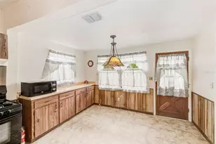 632 Cross St, Tarpon Springs, FL 34689 - Photo 12