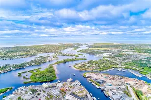 632 Cross St, Tarpon Springs, FL 34689 - Photo 36