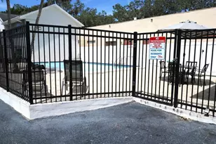 5712 Townhouse Dr, New Port Richey, FL 34652 - Photo 6