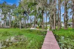 19207 Crooked Ln, Lutz, FL 33548 - Photo 52