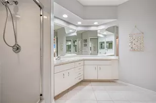 11300 Harbor Way, Largo, FL 33774 - Photo 22