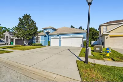 6818 Pine Springs Drive, Wesley Chapel, FL 33545 - Photo 4