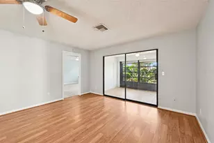 2421 Lancaster Dr, Sun City Center, FL 33573 - Photo 4