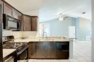 3412 Palm Beach Dr, Valrico, FL 33594 - Photo 10