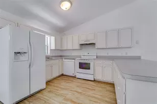 729 Longfellow Terrace, Inverness, FL 34450 - Photo 10