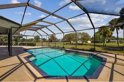 14603 Village Glen Circle, Tampa, FL 33618 - Photo 56