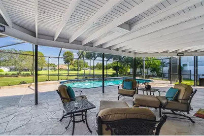 14603 Village Glen Circle, Tampa, FL 33618 - Photo 52