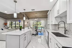 14603 Village Glen Cir, Tampa, FL 33618 - Photo 18