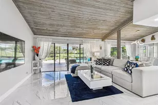 14603 Village Glen Cir, Tampa, FL 33618 - Photo 22