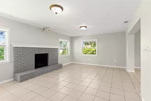 10126 Bahama Ct, Seminole, FL 33776 - Photo 18