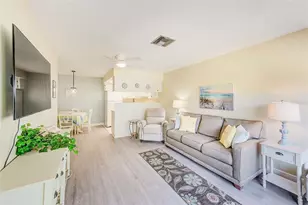 4359 Tahitian Gardens Cir, Holiday, FL 34691 - Photo 4