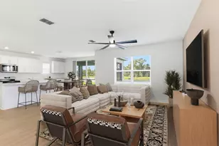 9915 Trellis Vine Wy, Parrish, FL 34219 - Photo 2