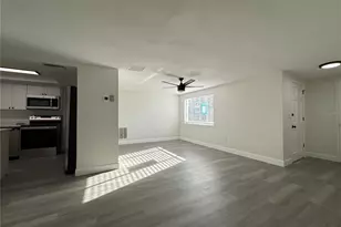 3608 Edenwood Dr, Holiday, FL 34691 - Photo 10