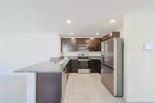 12136 Lily Magnolia Ln, Riverview, FL 33569 - Photo 8