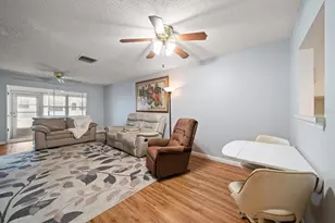 607 Brandywine Dr, Largo, FL 33771 - Photo 8