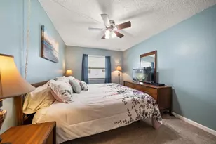 607 Brandywine Dr, Largo, FL 33771 - Photo 14