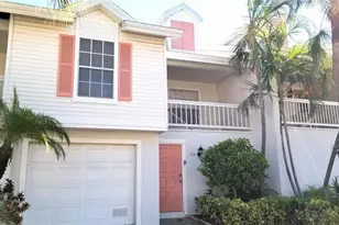 153 Sun Isle Cir, Treasure Island, FL 33706 - Photo 1