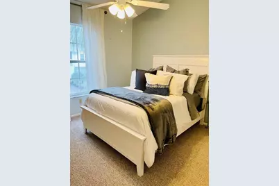 153 Sun Isle Circle, Treasure Island, FL 33706 - Photo 12