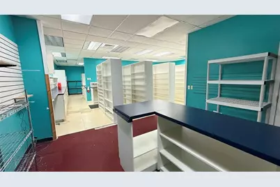 3350 E Bay Drive, Largo, FL 33771 - Photo 22