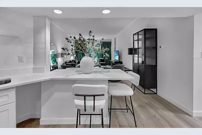 7400 Sun Island Drive S #105, South Pasadena, FL 33707 - Photo 6