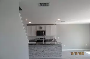 5289 Fiddle Fig Ave, Wimauma, FL 33598 - Photo 10