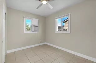 4651 Fairfield Ave S, Saint Petersburg, FL 33711 - Photo 18