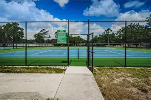 1916 River Crossing Dr, Valrico, FL 33596 - Photo 36