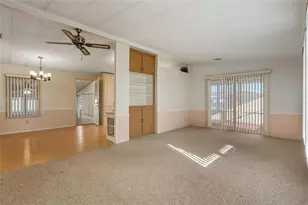 35912 Verano Ln, Zephyrhills, FL 33541 - Photo 10