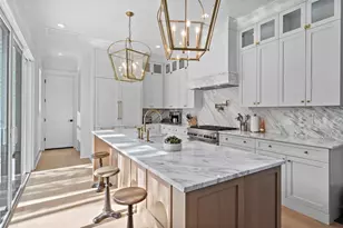 321 12th Ave NE, Saint Petersburg, FL 33701 - Photo 4