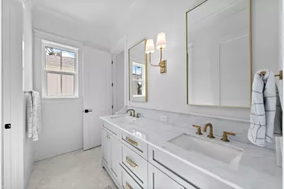 321 12th Avenue NE, Saint Petersburg, FL 33701 - Photo 18