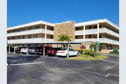 4915 Bay Street NE #122, Saint Petersburg, FL 33703 - Photo 1