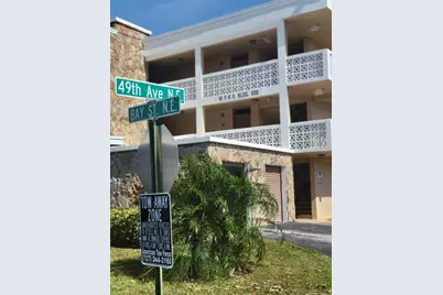 4915 Bay Street NE #122, Saint Petersburg, FL 33703 - Photo 2