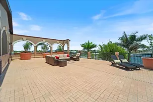 266 Bangsberg Rd SE, Port Charlotte, FL 33952 - Photo 24