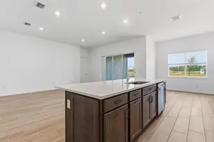 13639 Cyn Rdg Rd, Spring Hill, FL 34610 - Photo 4