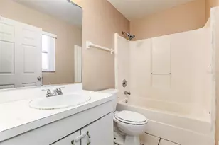 1107 3rd St E, Bradenton, FL 34208 - Photo 22