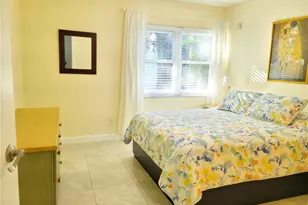 14130 Rosemary Ln, Largo, FL 33774 - Photo 8